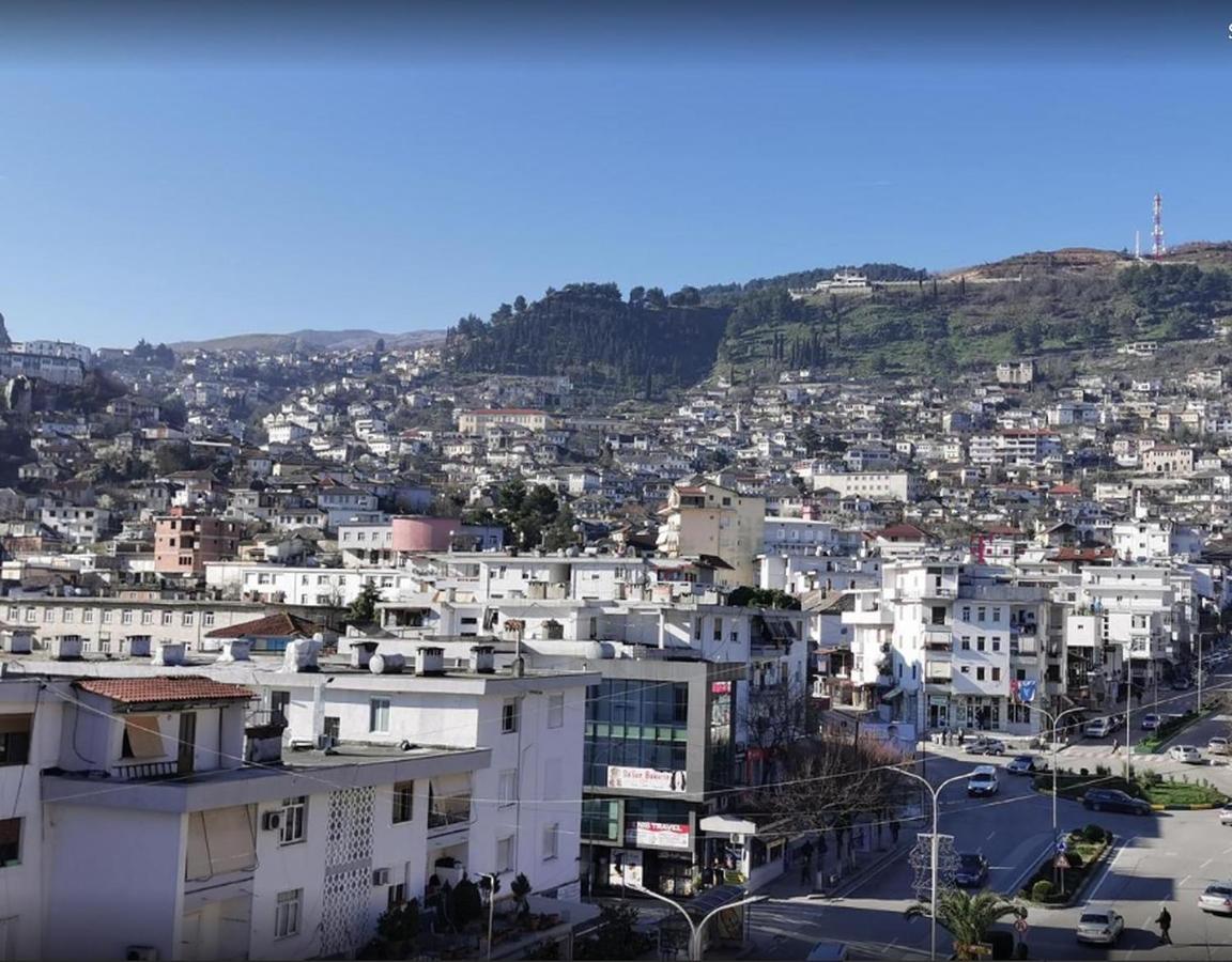 فندق ذا فيرست Gjirokastër المظهر الخارجي الصورة