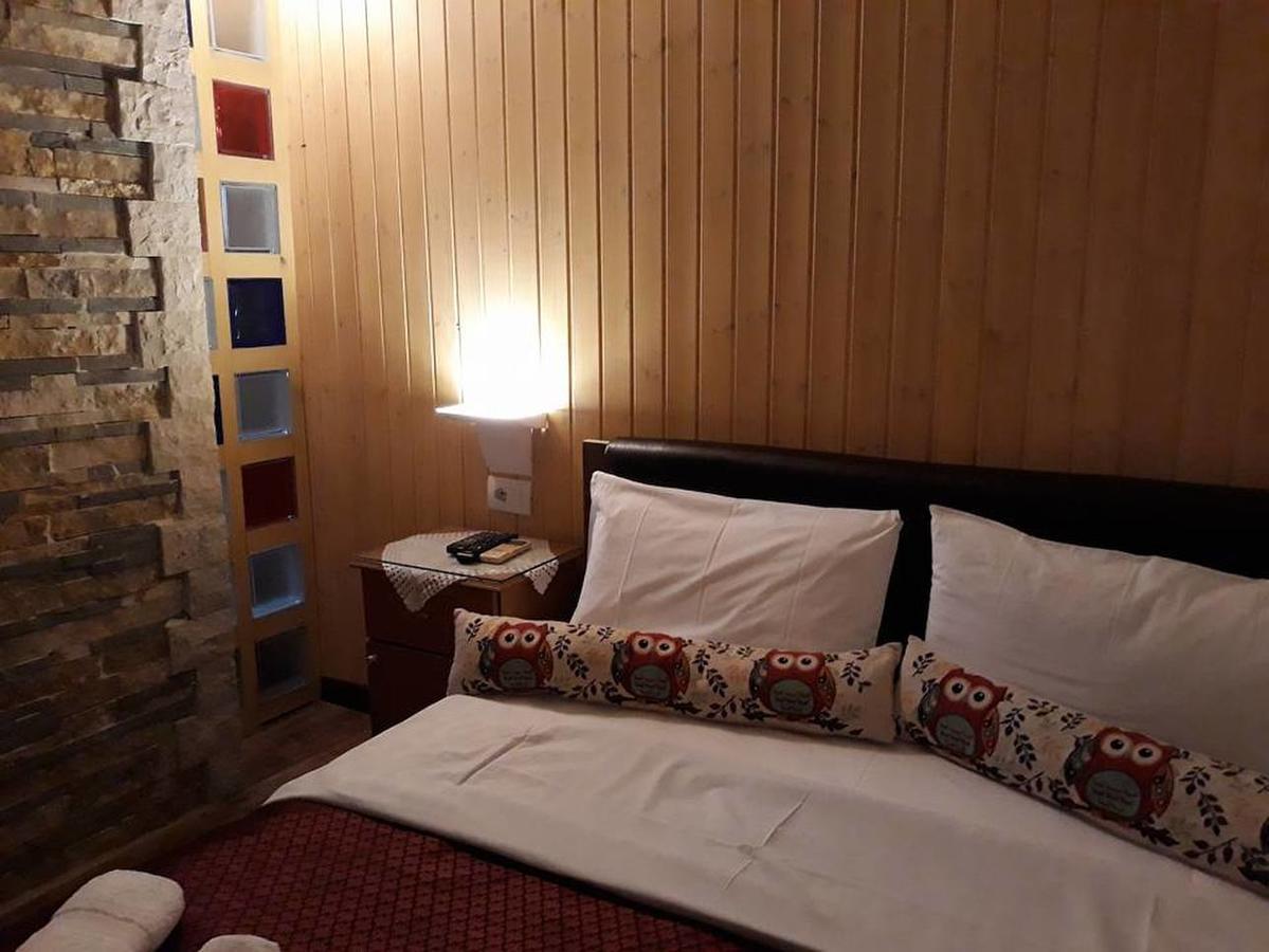 فندق ذا فيرست Gjirokastër المظهر الخارجي الصورة
